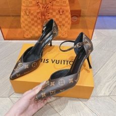 Louis Vuitton Sandals